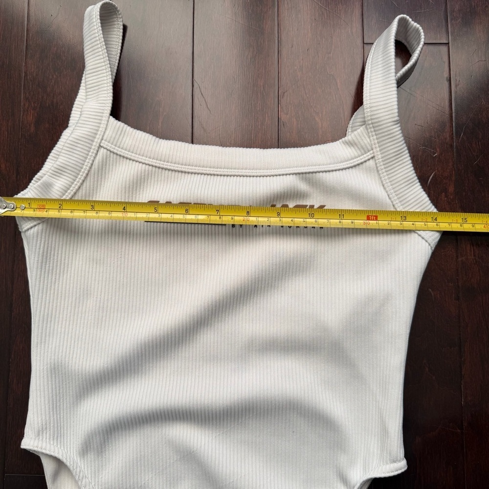 Jordan x Travis Scott Cactus Jack Women's Bodysuit Sail - Small - Picture 9 of 9